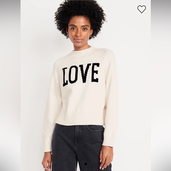NWT Old Navy SoSoft Loose Crewneck Graphic Sweater Ivory with Black Size X-Small - Picture 1 of 11